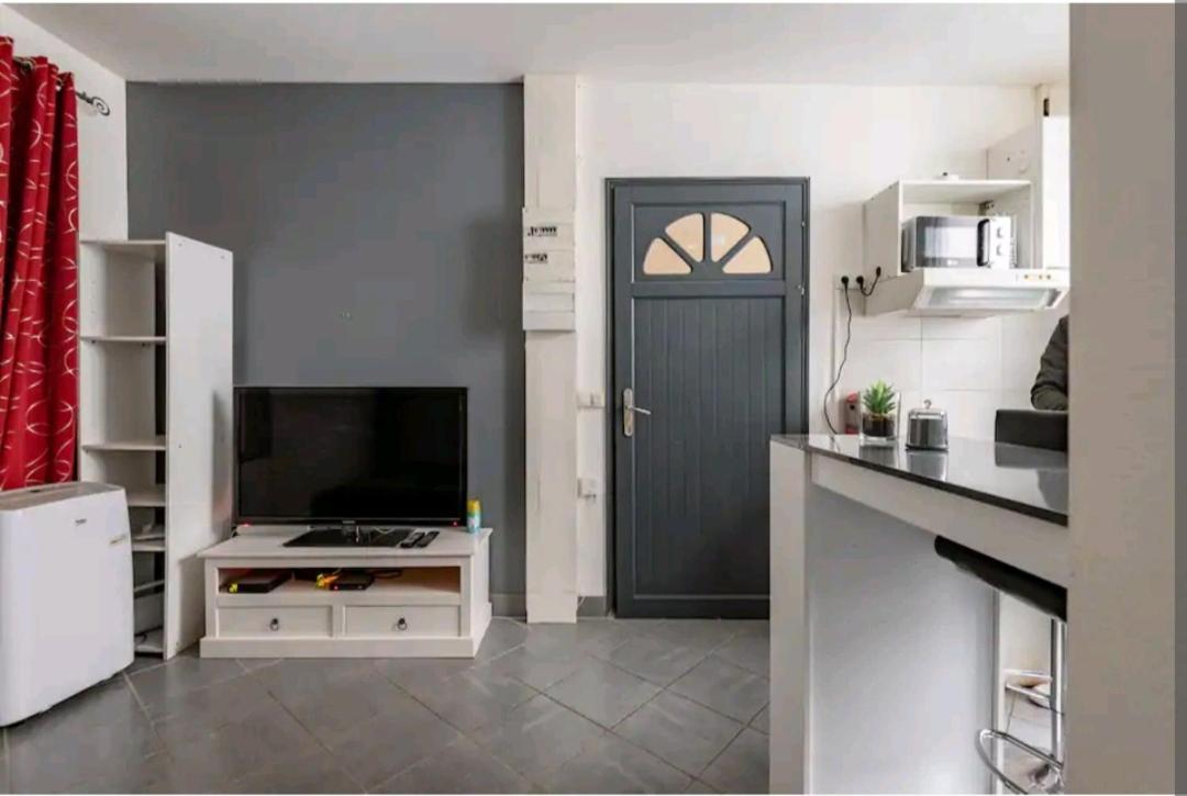 Studio Montelimar Cosy, Calme, Netflix +Wifi Apartamento Exterior foto
